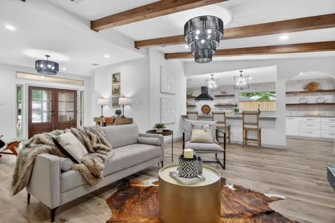 1512 Northcrest Court