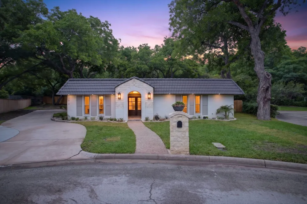 1512 Northcrest Court Fort Worth, TX 76107