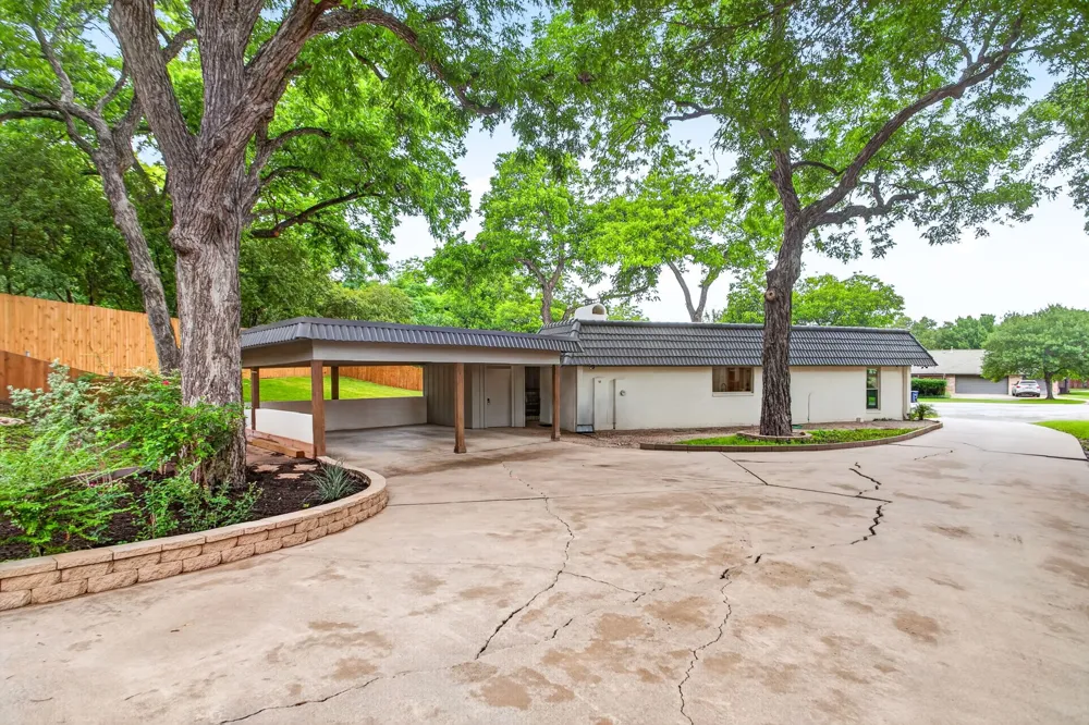 1512 Northcrest Court Fort Worth, TX 76107