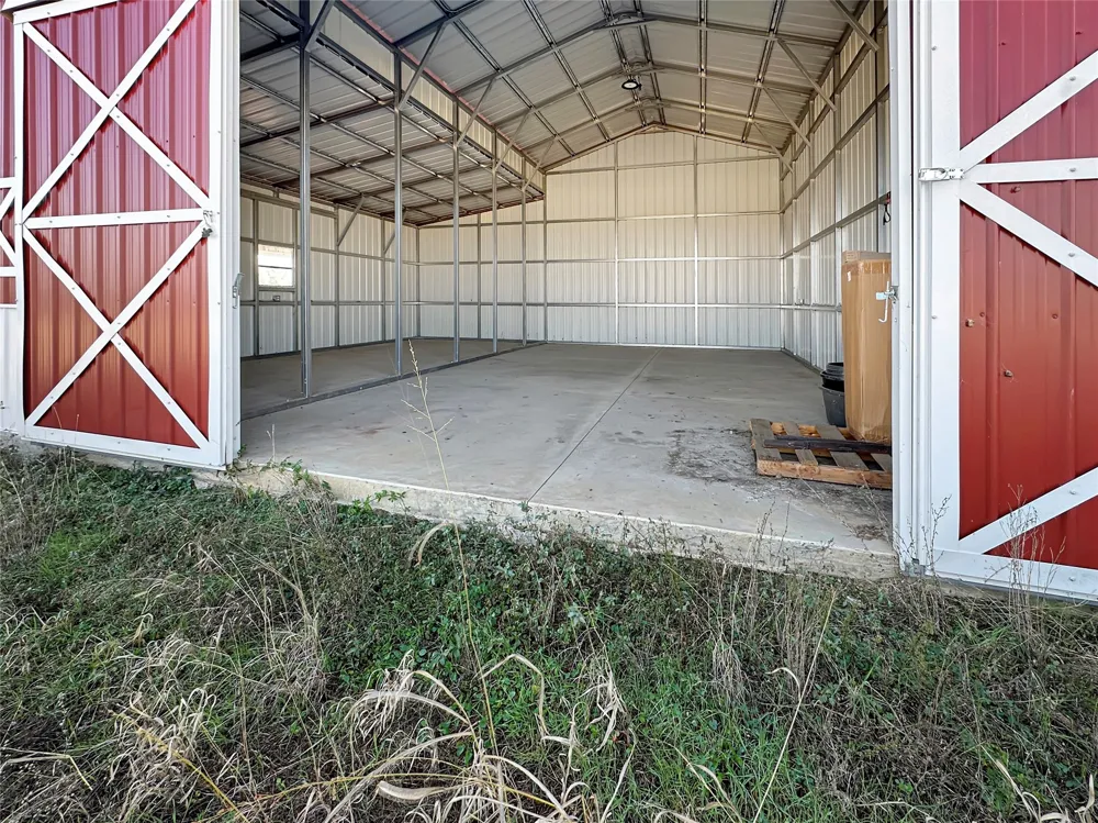 4 County Rd 501 Blue Ridge, TX 75424