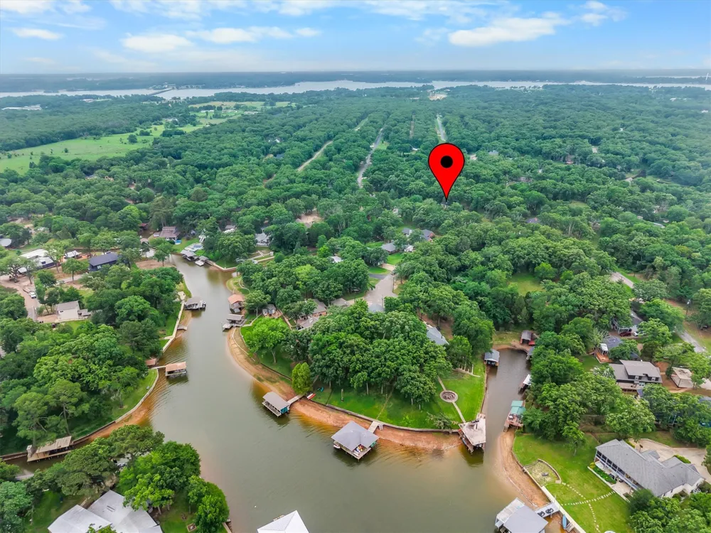 5239 Point Lavista Malakoff, TX 75148
