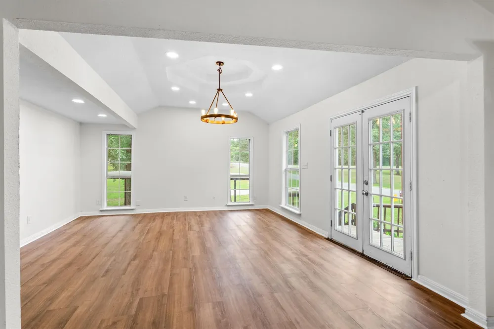 5239 Point Lavista Malakoff, TX 75148