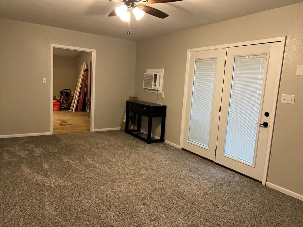 6960 Clifden Drive Brownwood, TX 76801