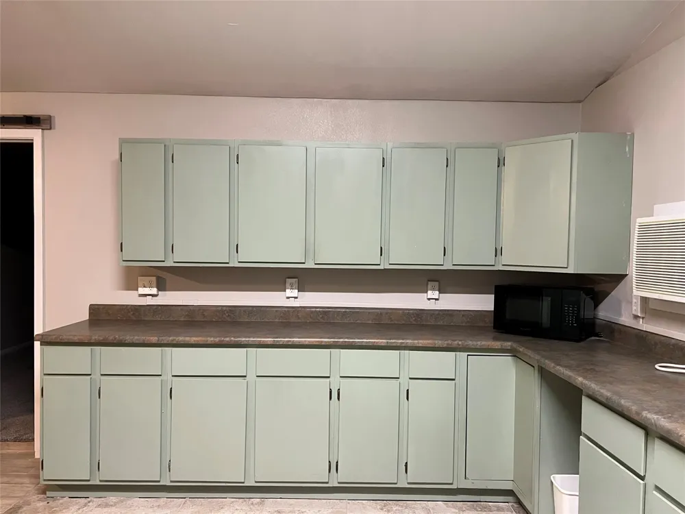 6960 Clifden Drive Brownwood, TX 76801
