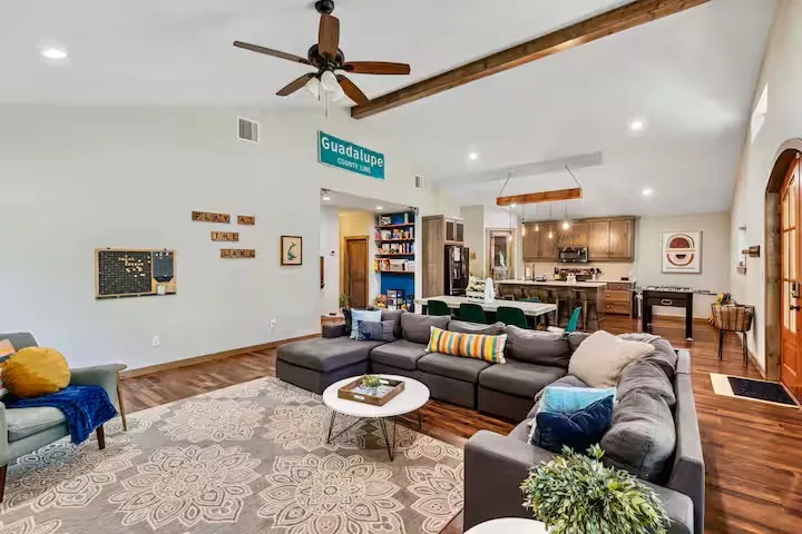 420 County Road 2269 Mineola, TX 75773