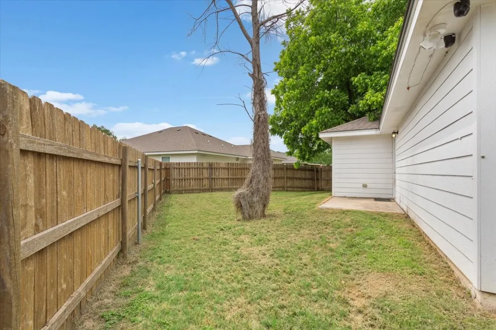 605 Powers Street Lacy Lakeview, TX 76705