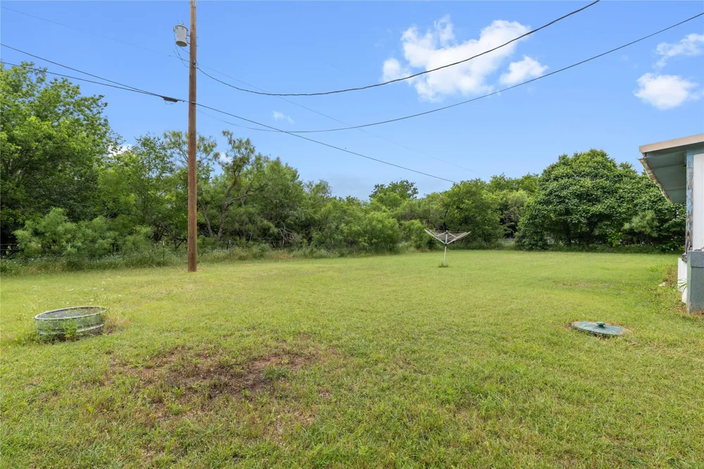 210 7th Street Blanket, TX 76432