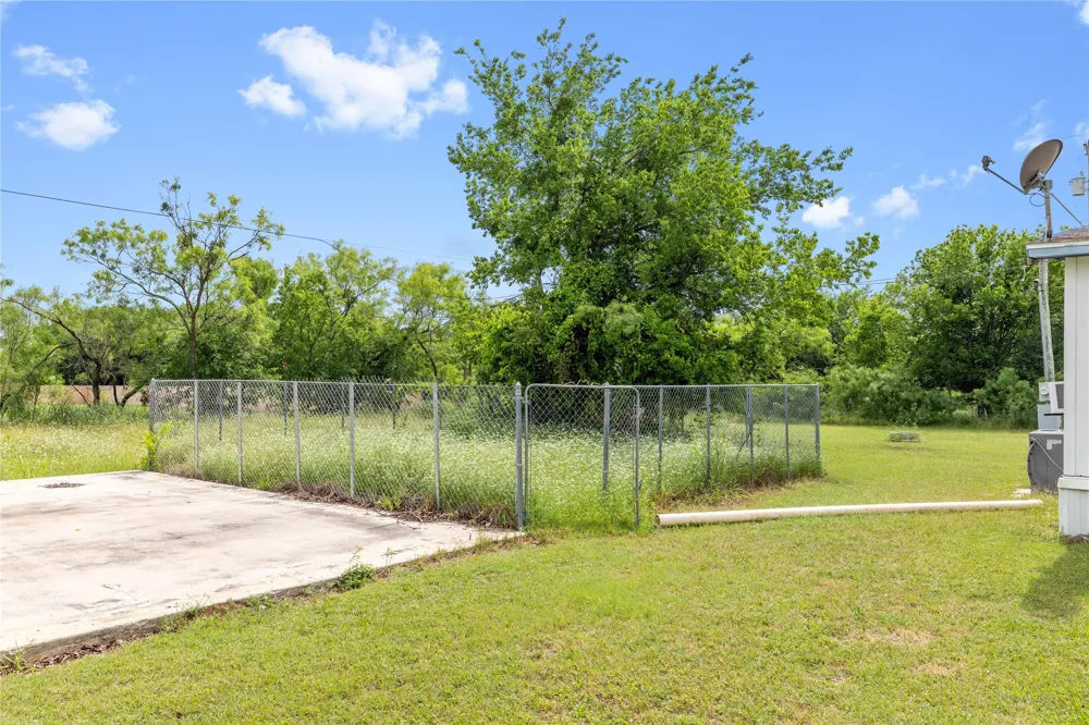 210 7th Street Blanket, TX 76432