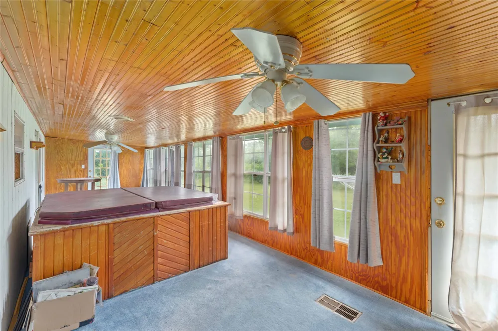 210 7th Street Blanket, TX 76432