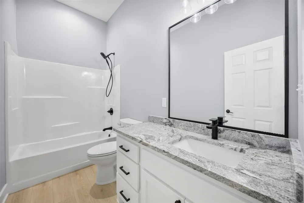 141 Brazier Road Ennis, TX 75119