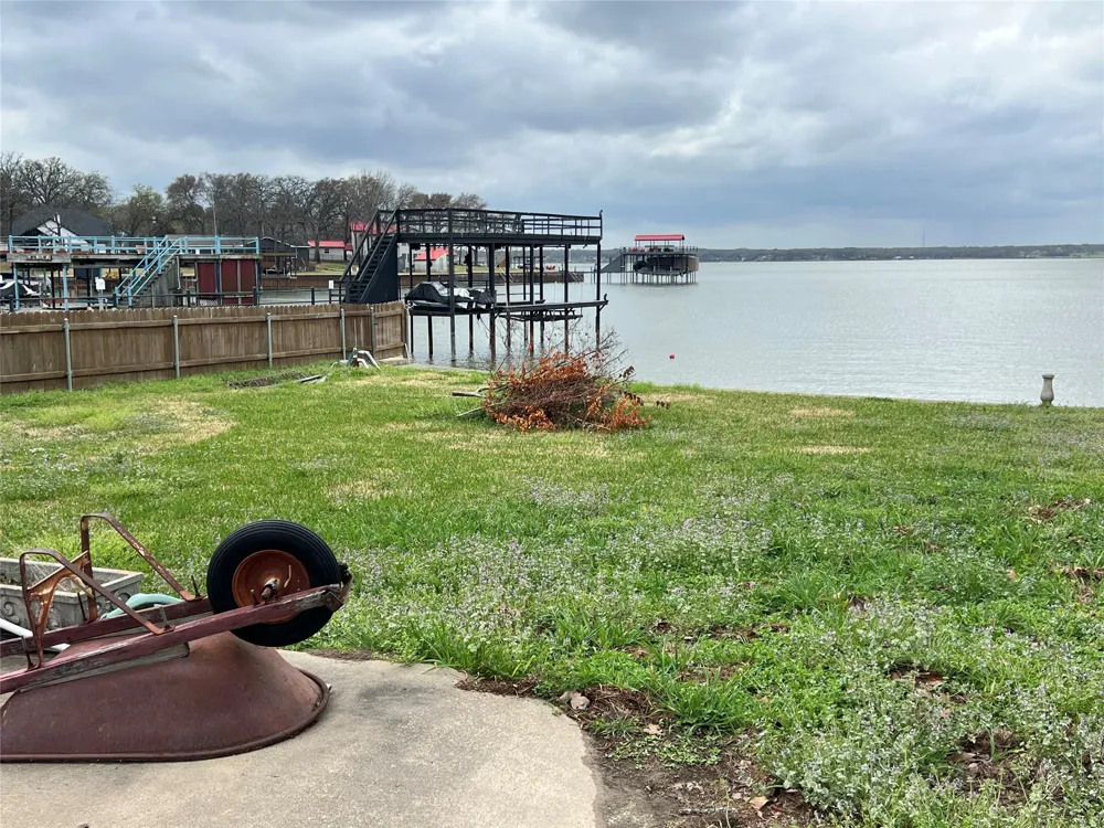 135 Island Park Drive Gun Barrel City, TX 75156