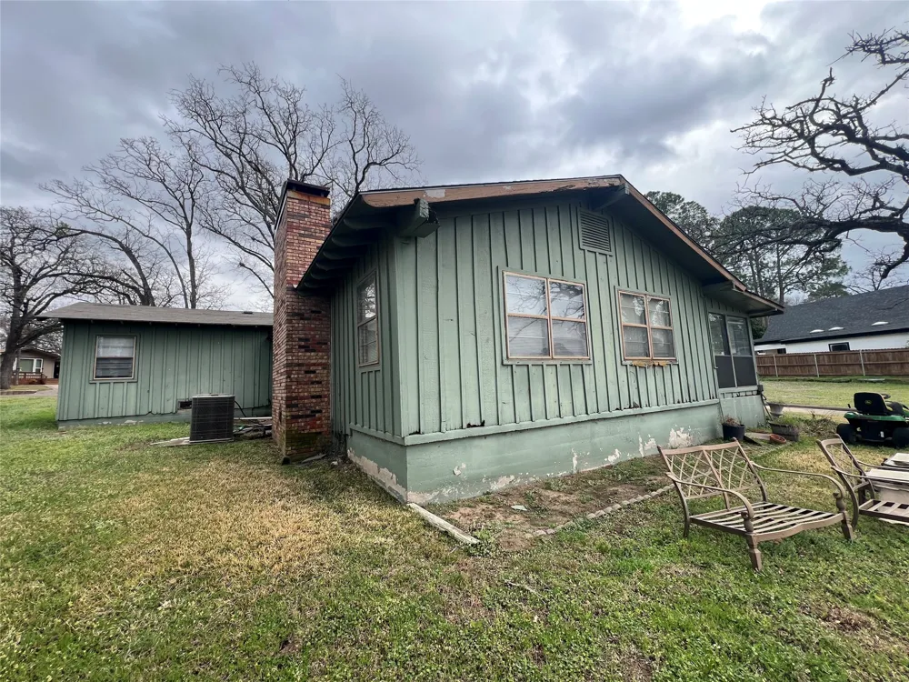 135 Island Park Drive Gun Barrel City, TX 75156