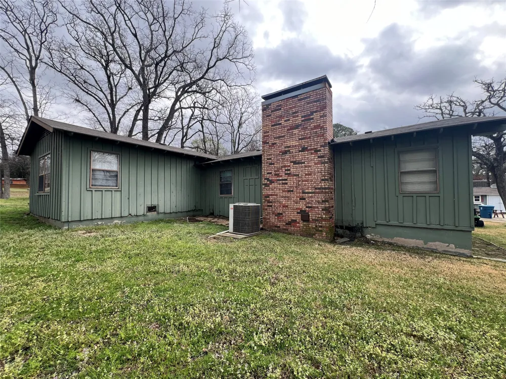 135 Island Park Drive Gun Barrel City, TX 75156