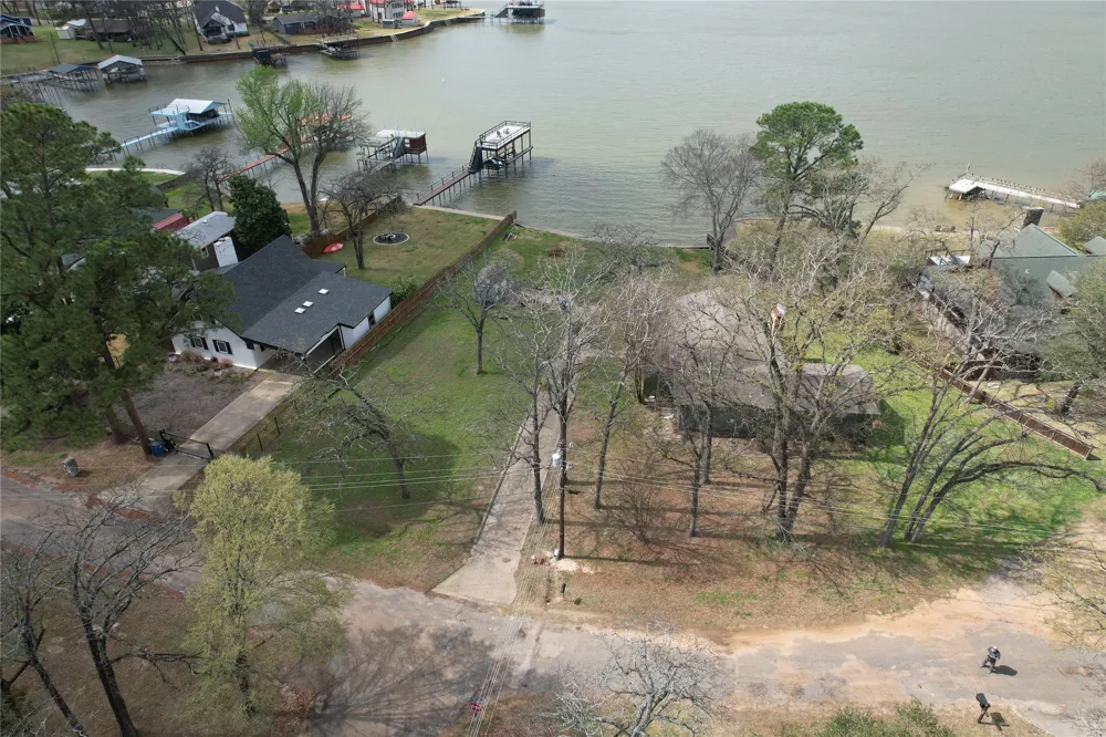 135 Island Park Drive Gun Barrel City, TX 75156