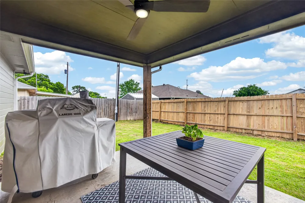 703 S College Street Celeste, TX 75423