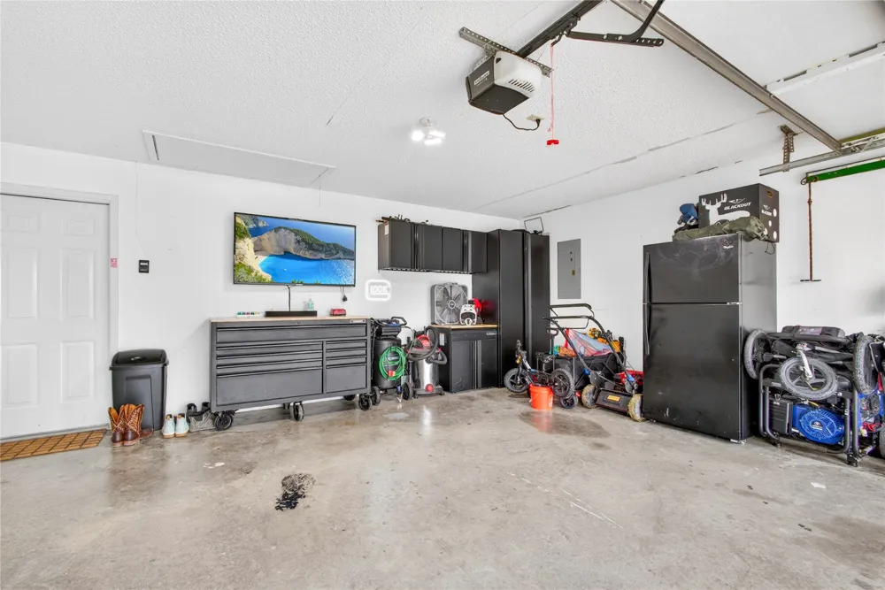 703 S College Street Celeste, TX 75423