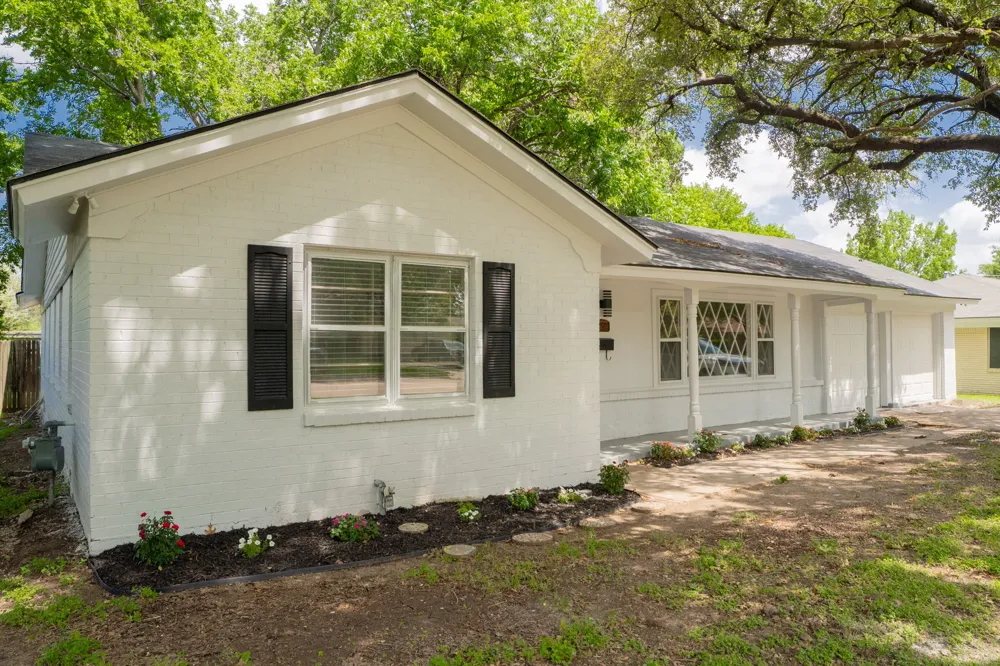 5808 Wales Avenue Fort Worth, TX 76133