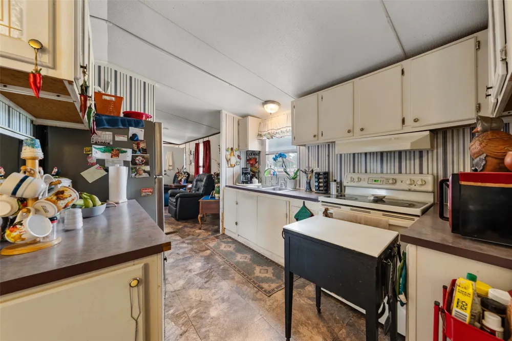 112 Woodlake Lane Axtell, TX 76624