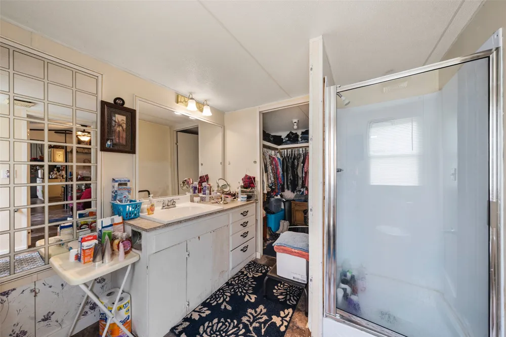 112 Woodlake Lane Axtell, TX 76624