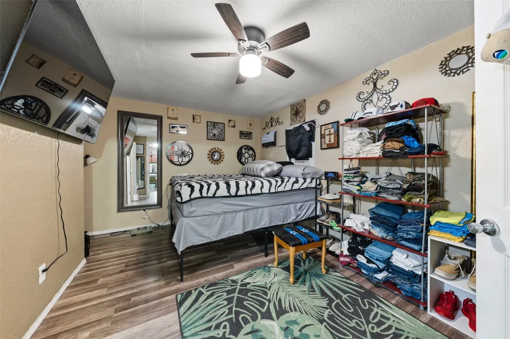 112 Woodlake Lane Axtell, TX 76624