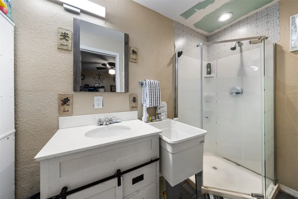 112 Woodlake Lane Axtell, TX 76624