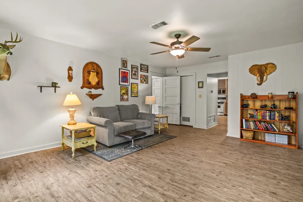 103 S Sun Camp Road White Oak, TX 75693
