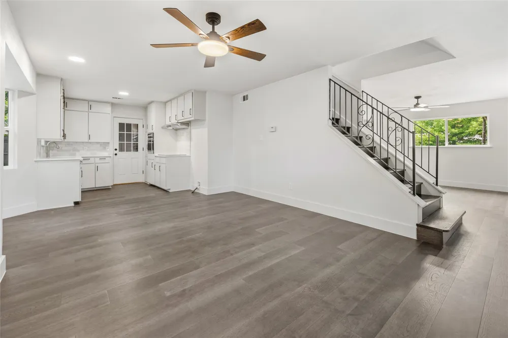 220 Robert Street Burleson, TX 76028