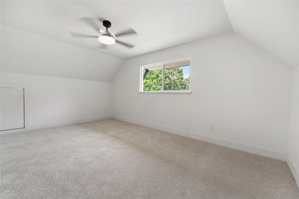 220 Robert Street Burleson, TX 76028