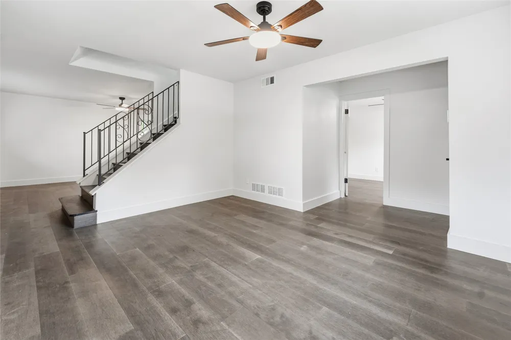 220 Robert Street Burleson, TX 76028