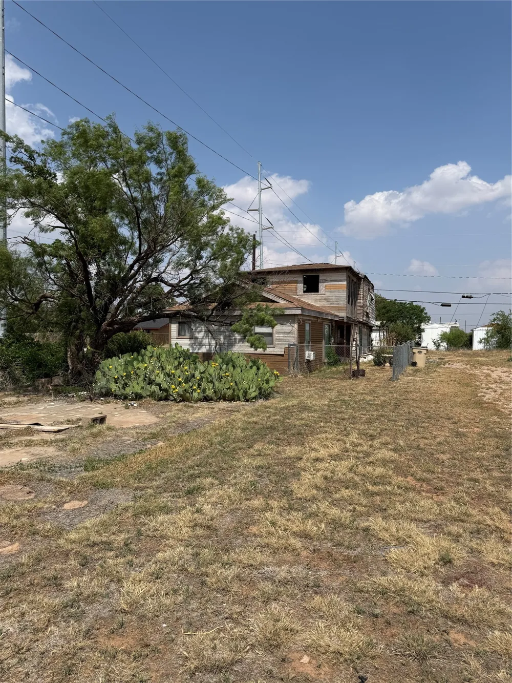 201 Commercial Avenue Anson, TX 79501