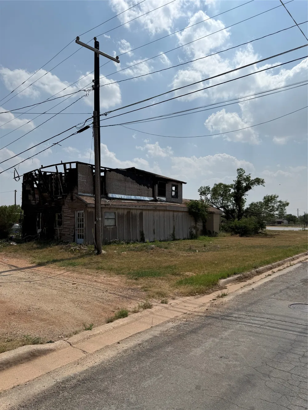 201 Commercial Avenue Anson, TX 79501