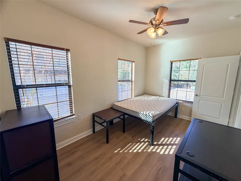 2410 S 2nd Street #1373 Waco, TX 76706