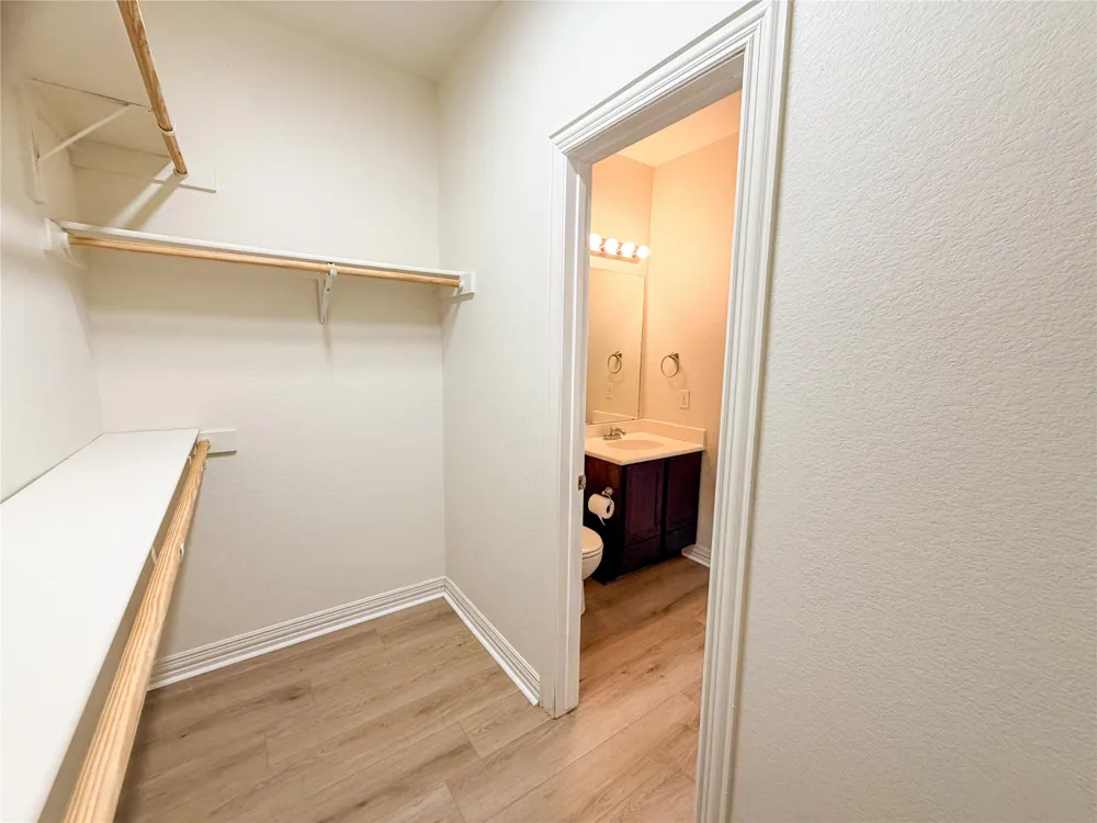 2410 S 2nd Street #1373 Waco, TX 76706