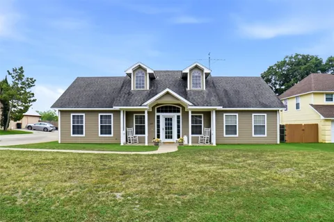 207 Bonita Drive