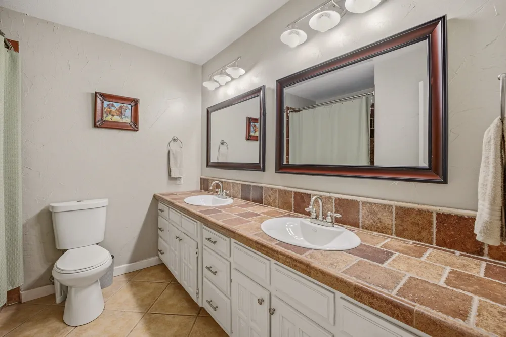 1105 Indian Creek Drive Comanche, TX 76442