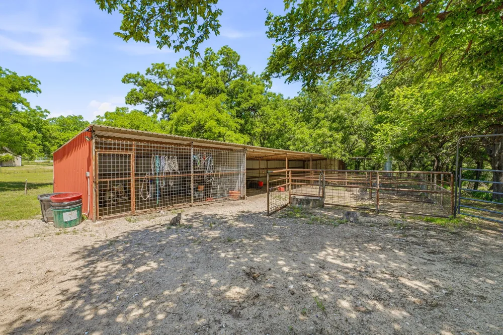 1105 Indian Creek Drive Comanche, TX 76442