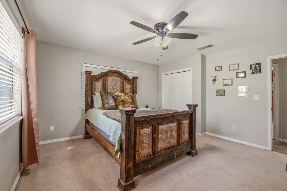 1105 Indian Creek Drive Comanche, TX 76442