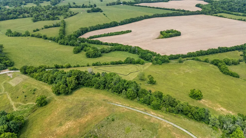 1924 Thompson Station Rd W Thompsons Station, TN 37179