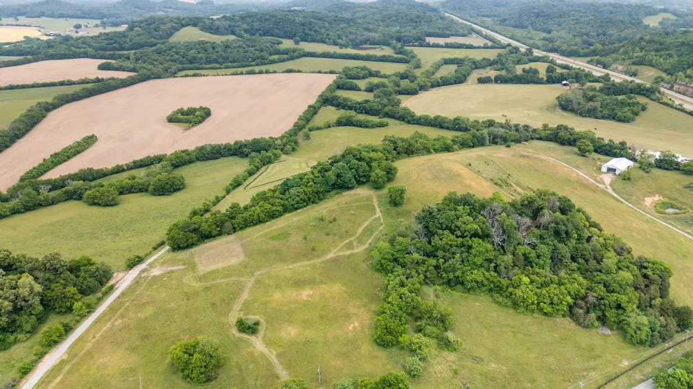 1924 Thompson Station Rd W Thompsons Station, TN 37179