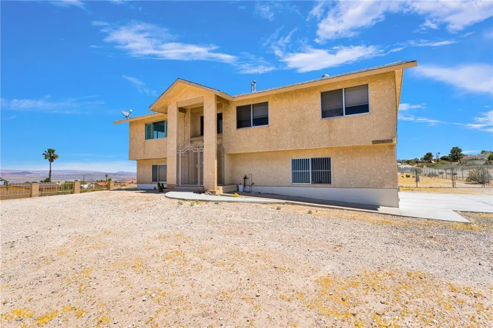 33825 P Barstow, CA 92311