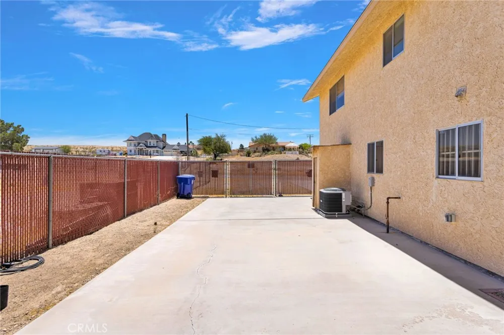 33825 P Barstow, CA 92311