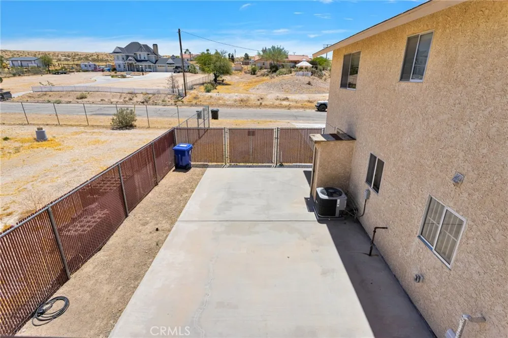 33825 P Barstow, CA 92311