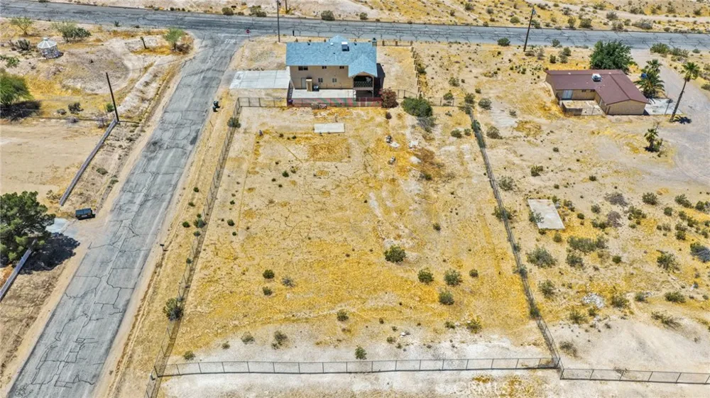33825 P Barstow, CA 92311
