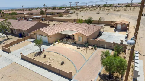 1527 Marina Drive