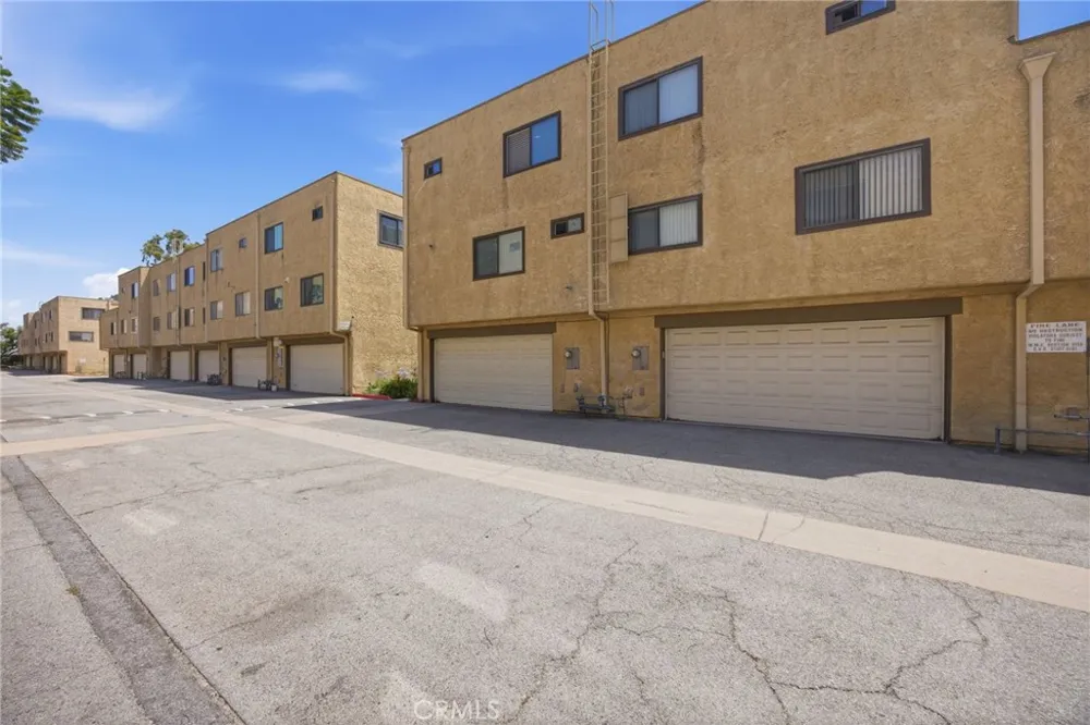 1015 Michelle Court Montebello, CA 90640
