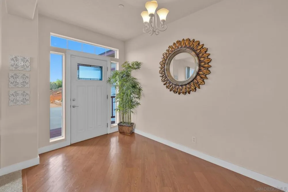 16913 Harrison Park Trl Julian, CA 92036