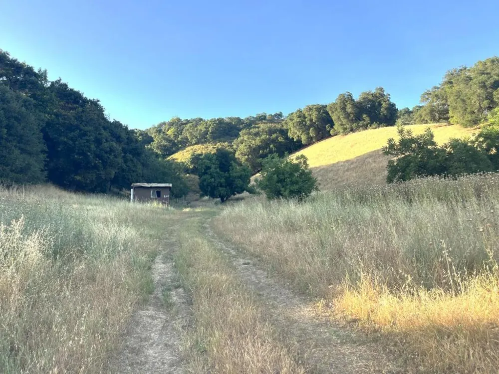 Casa Loma Road Morgan Hill, CA 95037