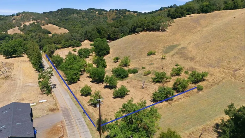 Casa Loma Road Morgan Hill, CA 95037