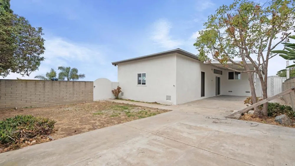 3140 E 2nd Street National City, CA 91950