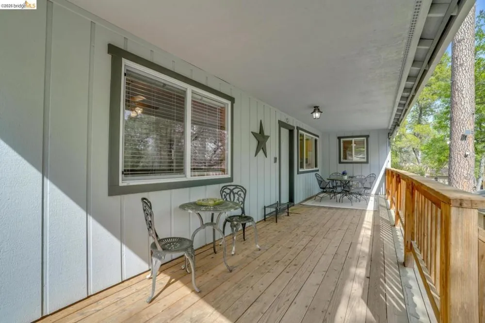 18996 Digger Pine Street Groveland, CA 95321